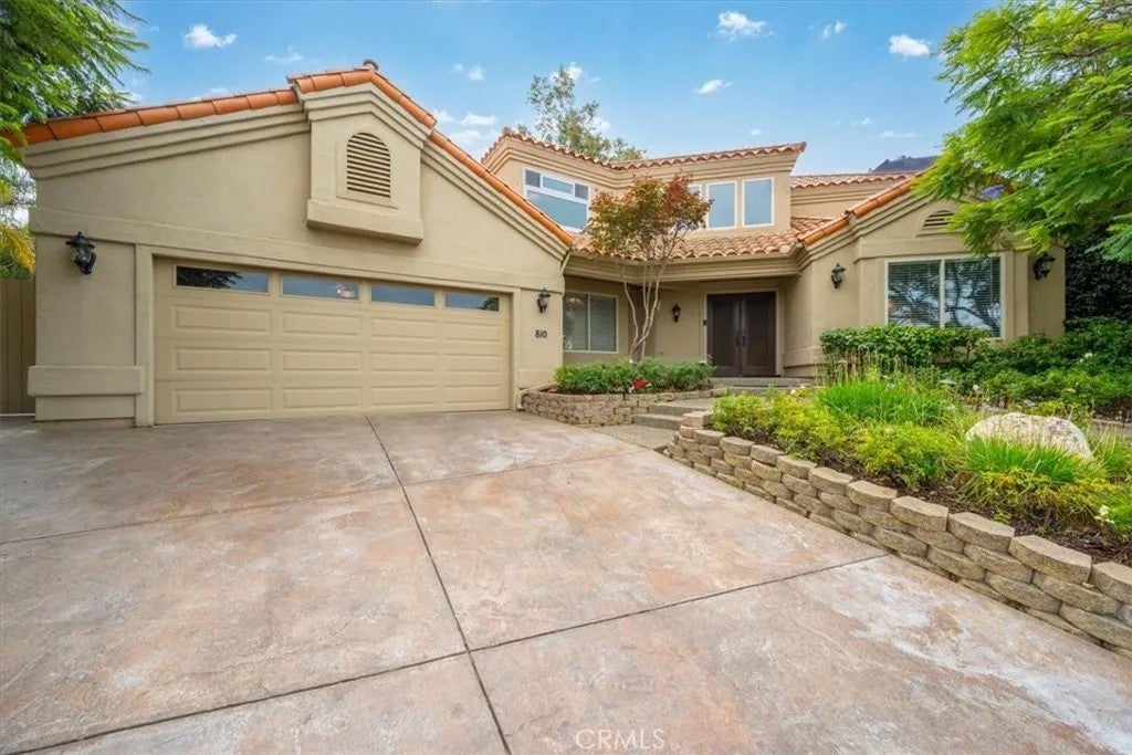 810 Fairway Vista — photo