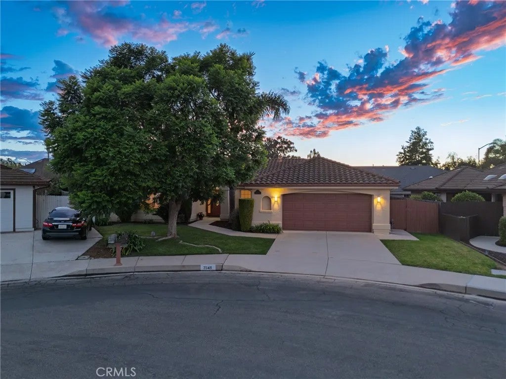 2549 Augusta Court — photo