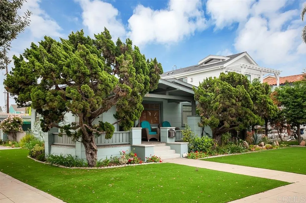 401 Alameda — photo