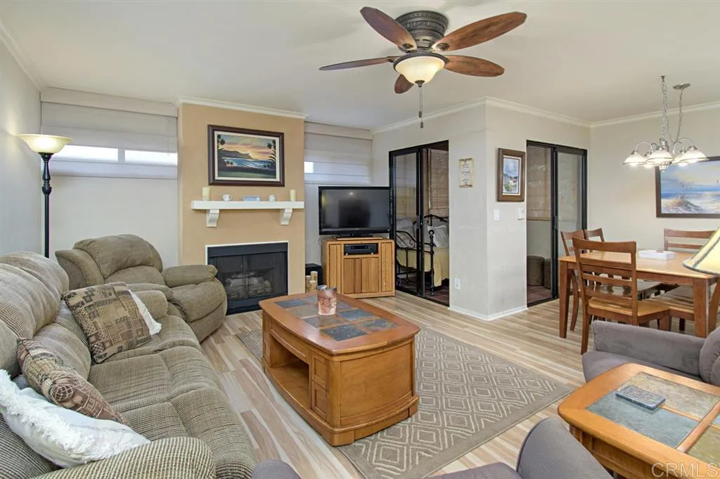 911 E Avenue #203, Coronado, CA 92118 — photo 2