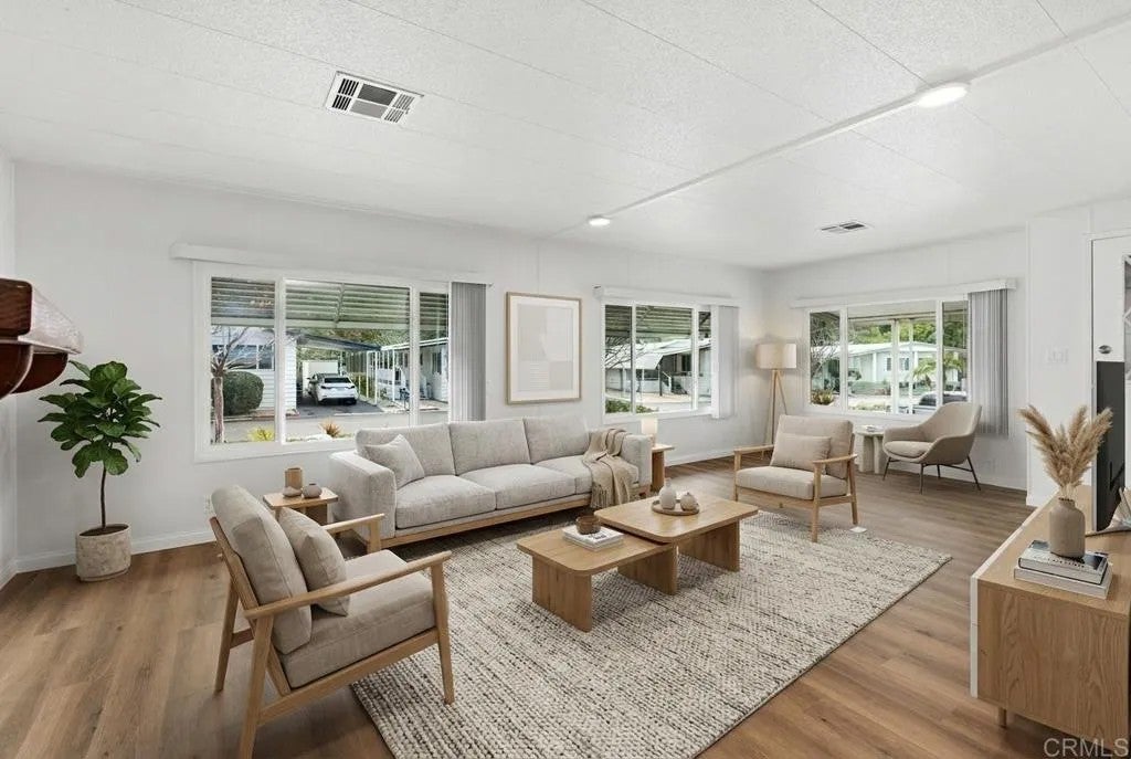 7467 Mission Gorge Spc 10 — photo