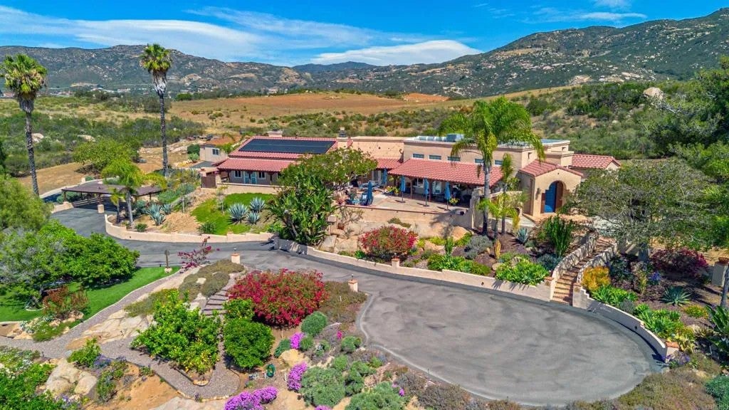 13613 Hillside Estates Drive — photo
