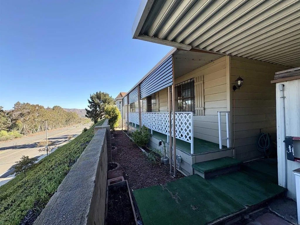 7467 Mission Gorge Rd. 293 — photo