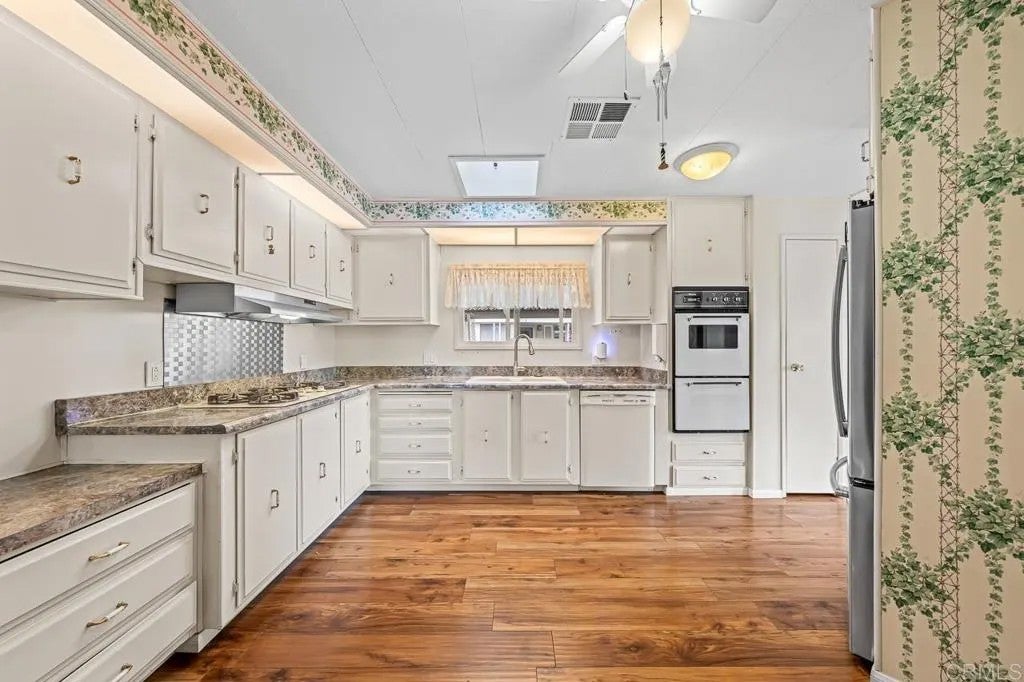 275 S Worthington 5 — photo