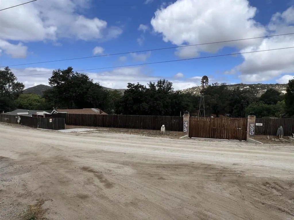 1350 Potrero Circle — photo