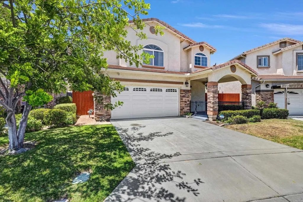 8772 Glen Vista Way — photo