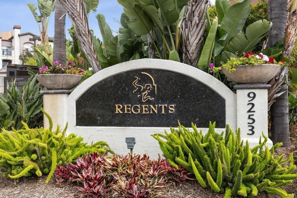 9237 Regents Road K218 — photo