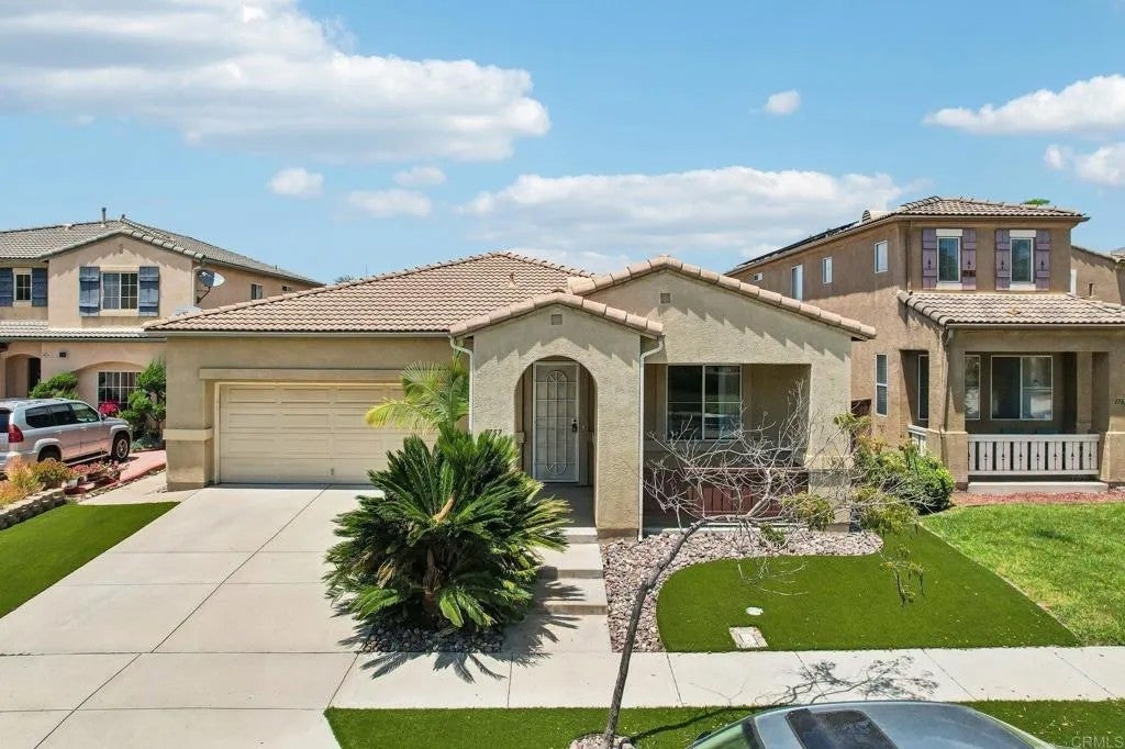1757 Clover Tree Court — photo