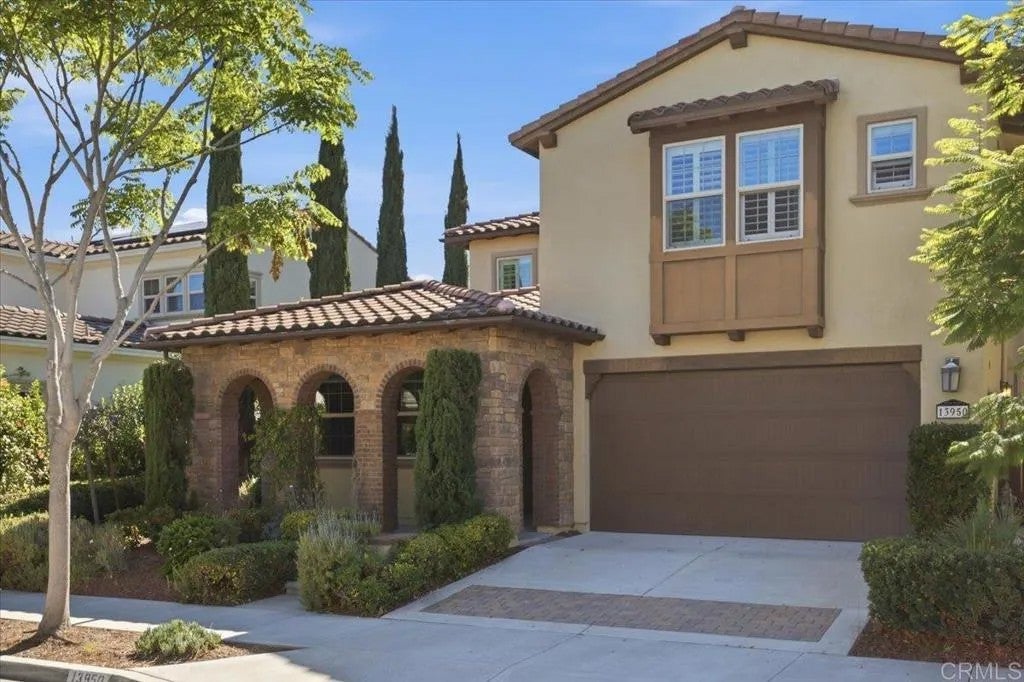 13950 Baileyana Lane — photo