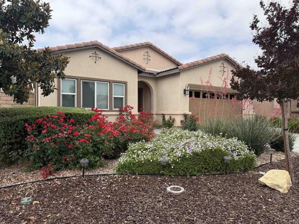 26349 Leos Trail — photo