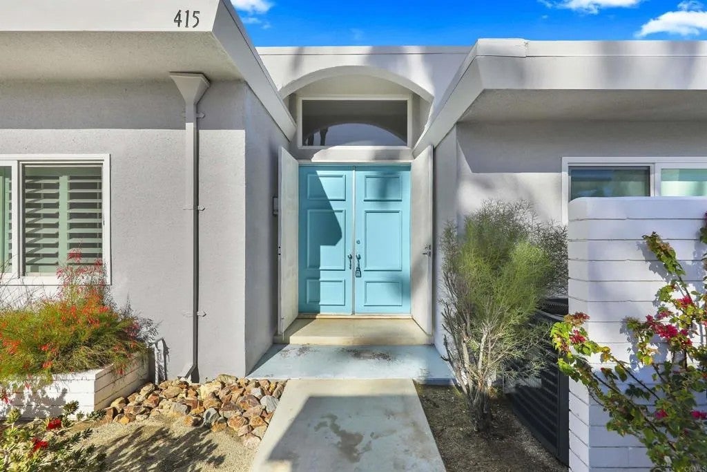415 E Avenida Granada — photo