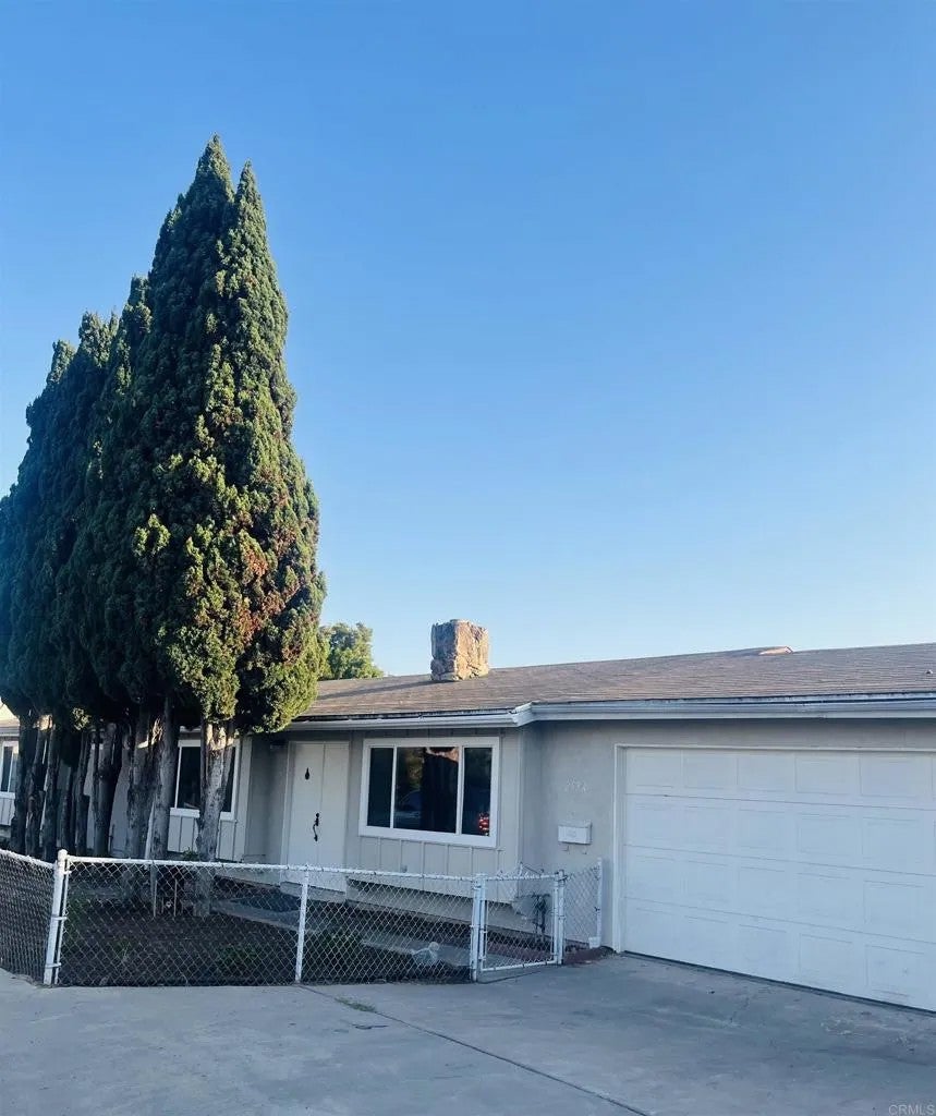 2554 Calle Serena — photo
