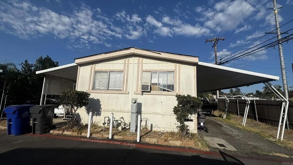 12044 Royal Road 94 — photo