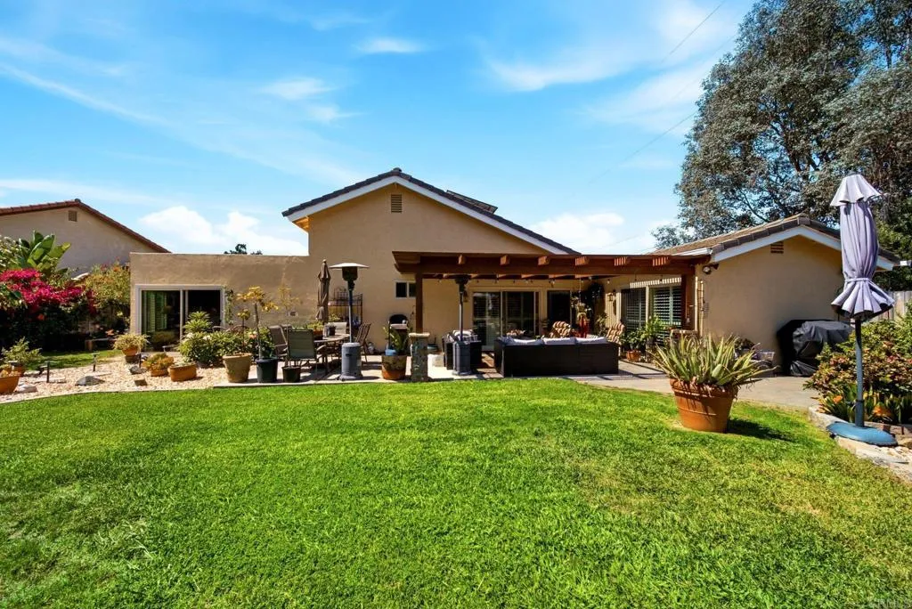 1663 Linda Sue Lane, Encinitas, CA 92024 — photo 2