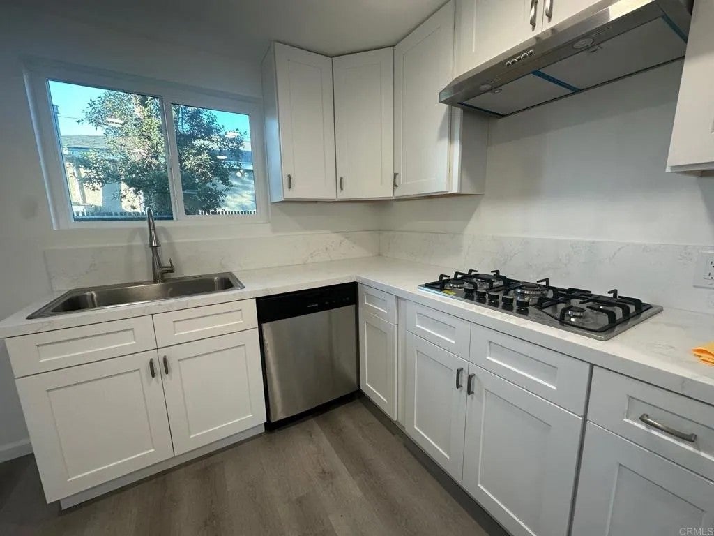 742 Morrison Street — photo