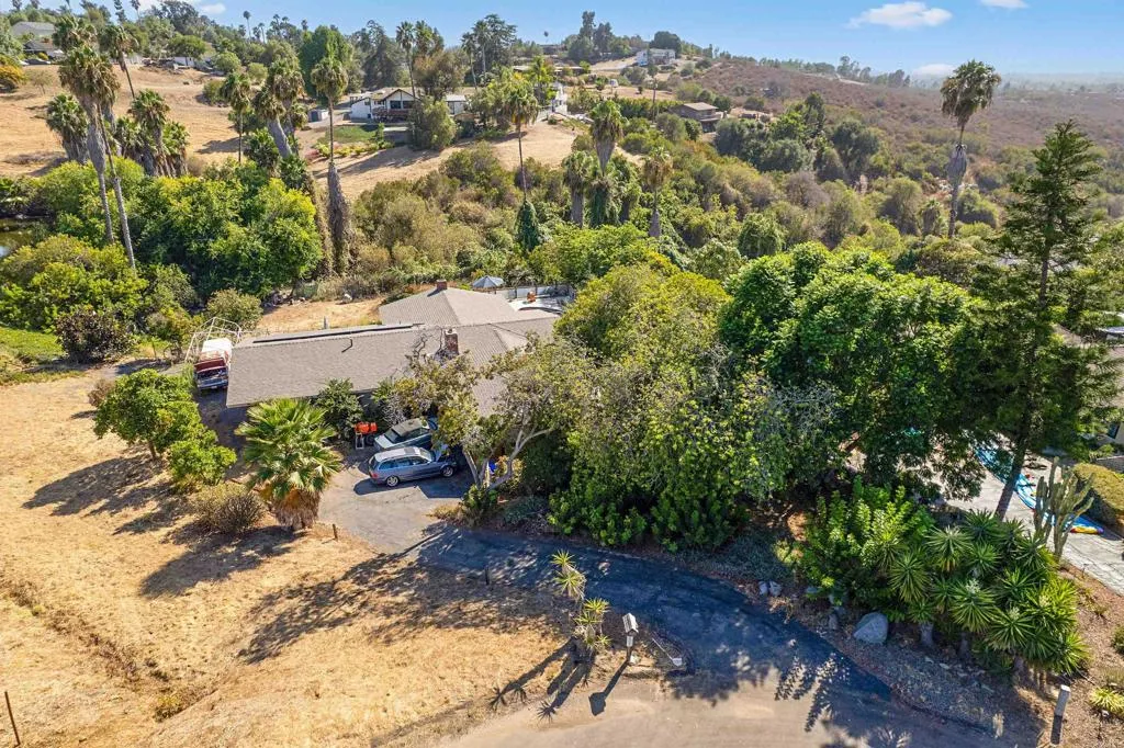 609 Roca Place, Vista, CA 92084 — photo 2