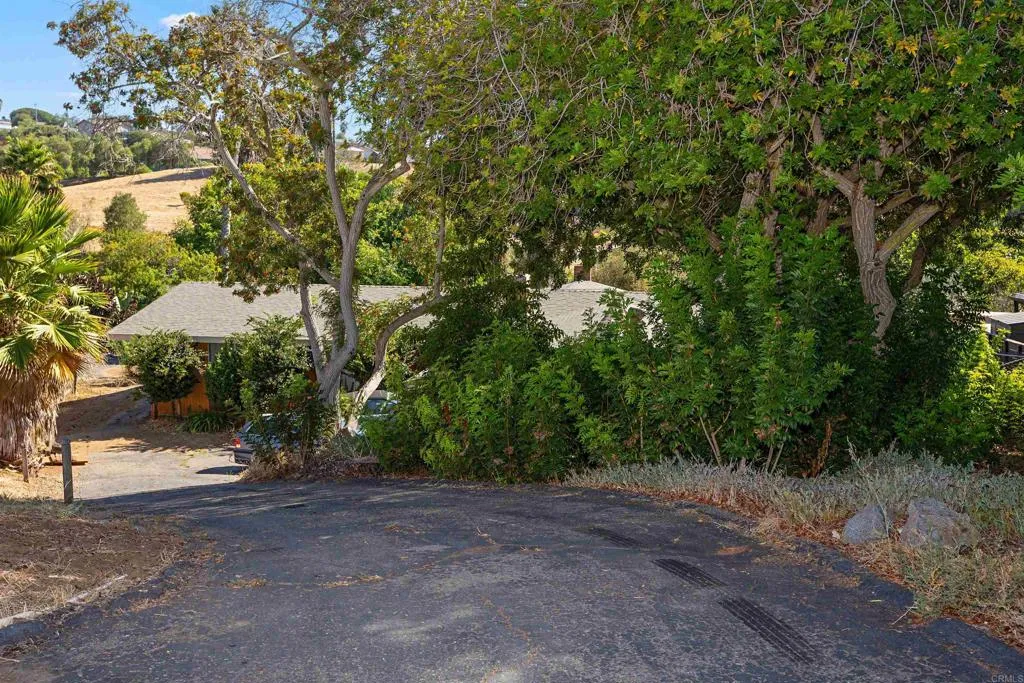 609 Roca Place, Vista, CA 92084 — photo 3