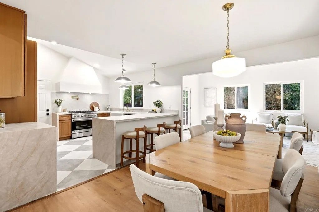 1315 Barbara Drive — photo