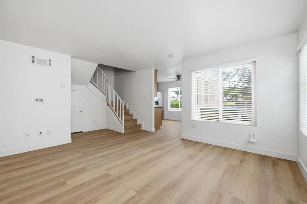 6333 College Grove Way 7107 — photo
