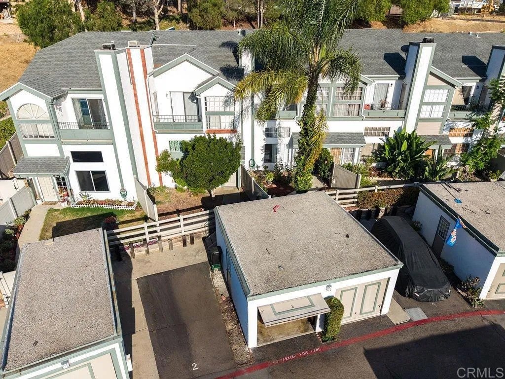 8773 Spring Canyon Drive — photo