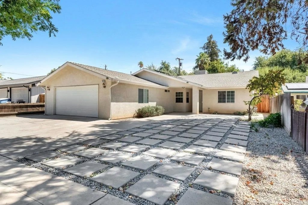 413 S Villa Avenue — photo