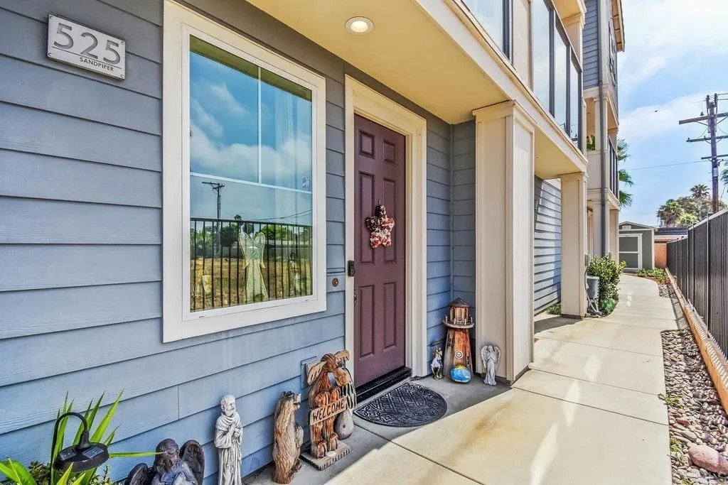 525 Sandpiper Way — photo