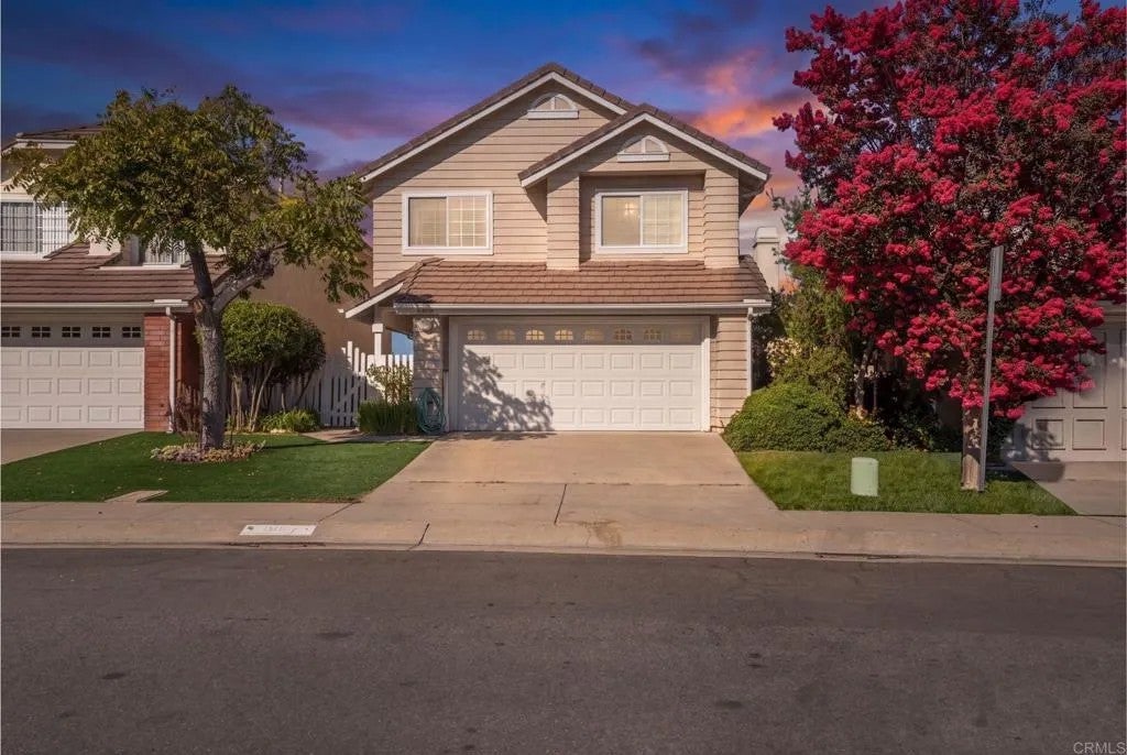 10679 Glendover Lane — photo