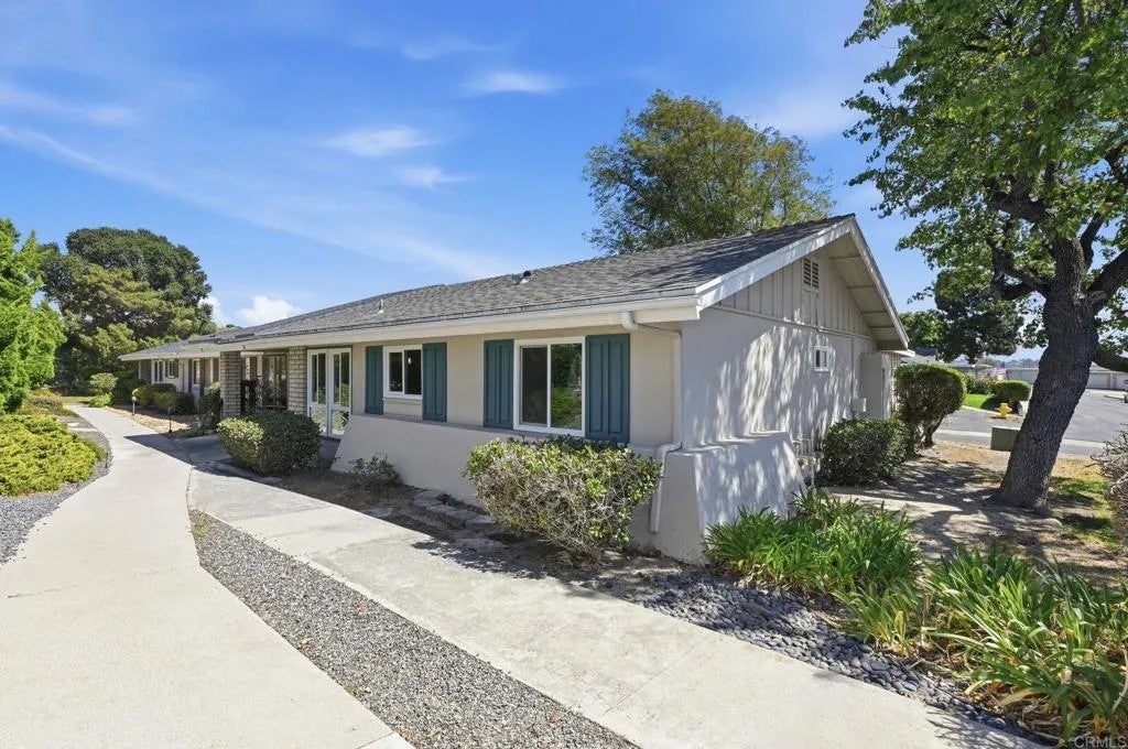 3760 Vista Campana South 20 — photo