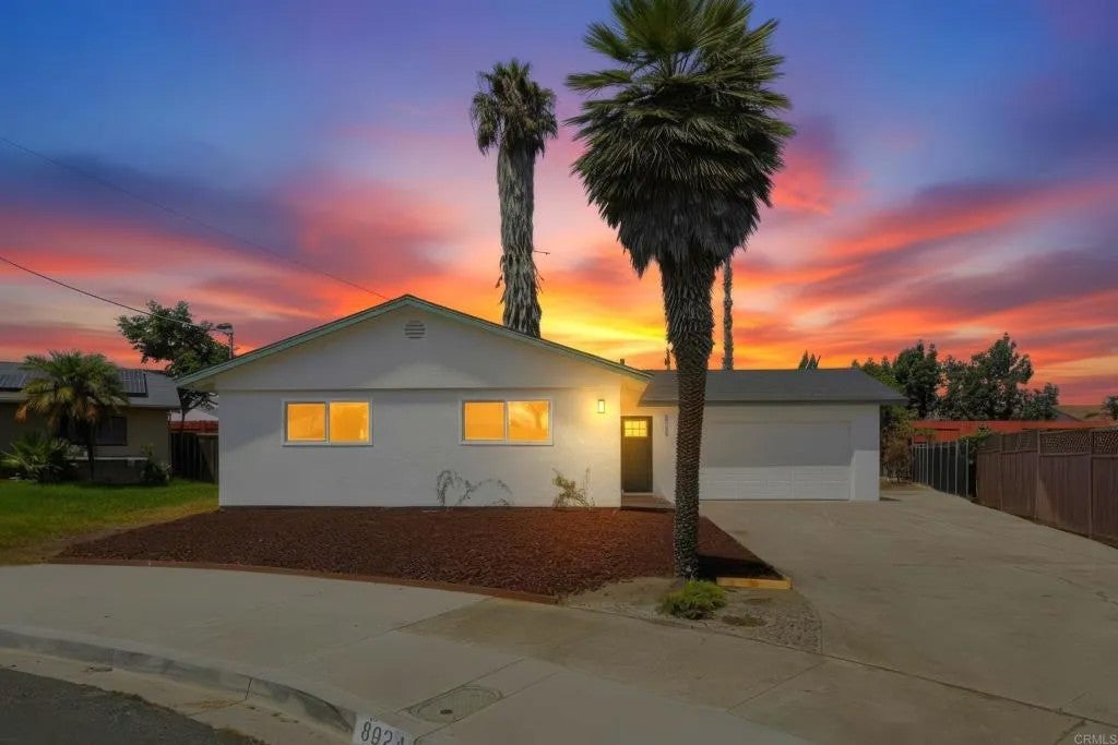 8924 Jana Court — photo