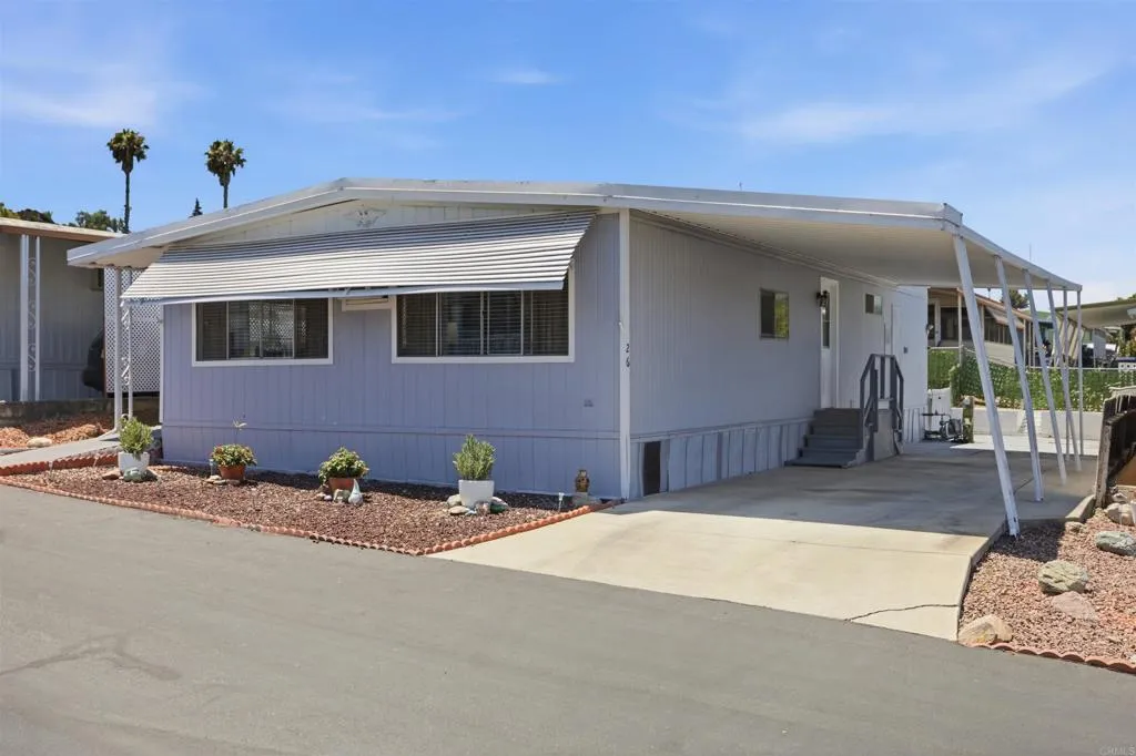 718 Sycamore Unit 26 — photo