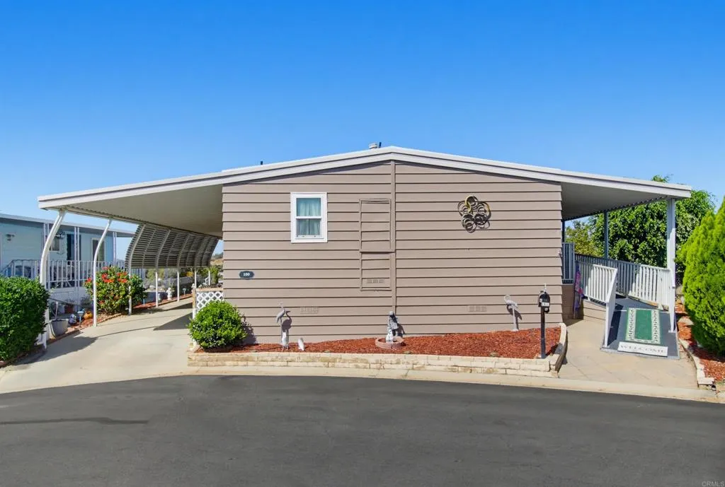 15420 Olde Highway 80 Unit 100 — photo