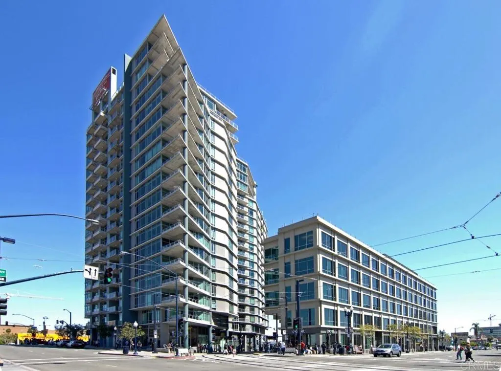 1080 Park Boulevard Unit 905 — photo