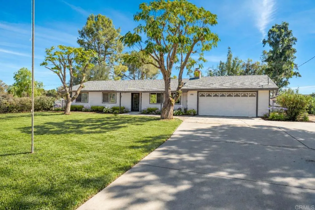 1717 Pine, Ramona, CA 92065 — photo 2