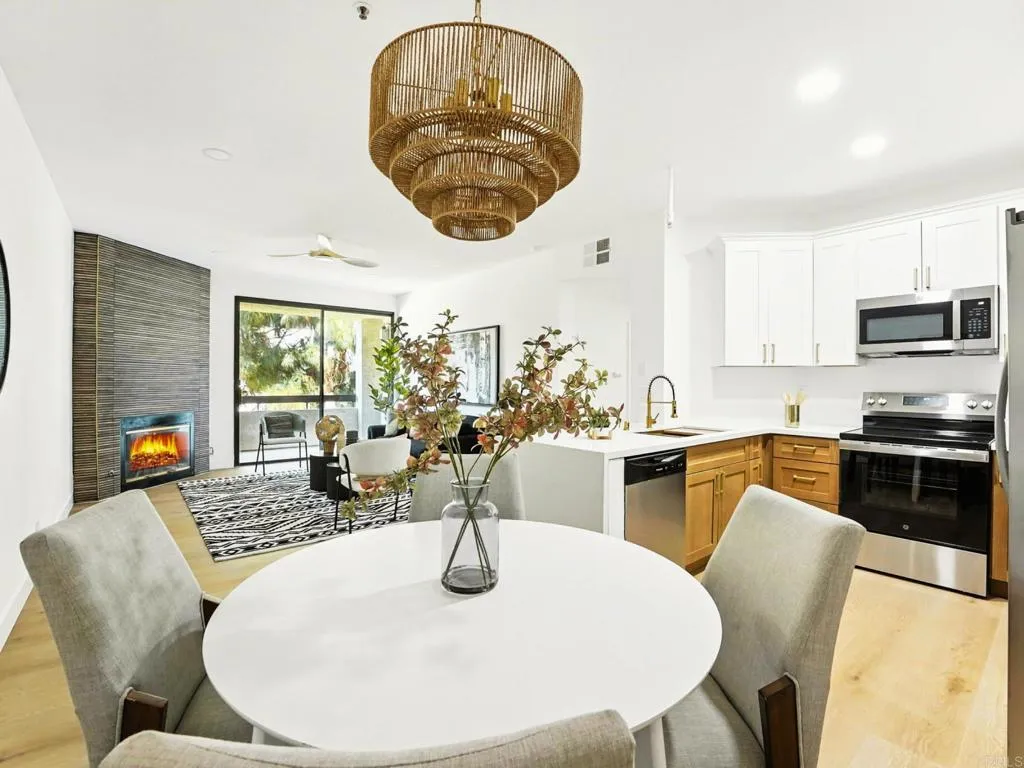 5875 Friars Road Unit 4307 — photo