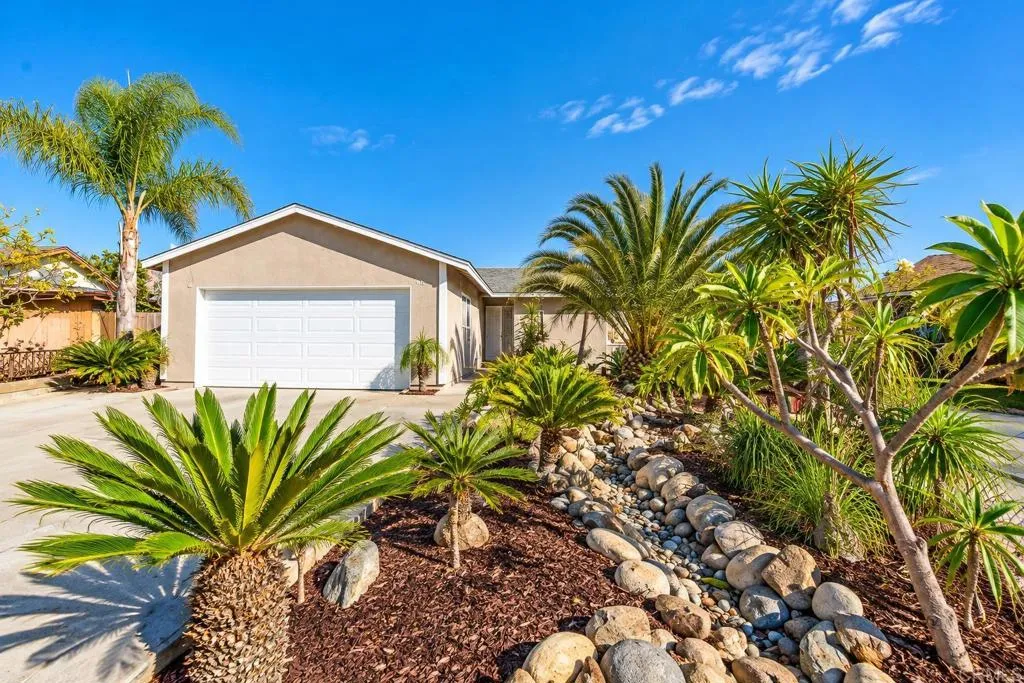 716 Rena Drive, Oceanside, CA 92057 — photo 2