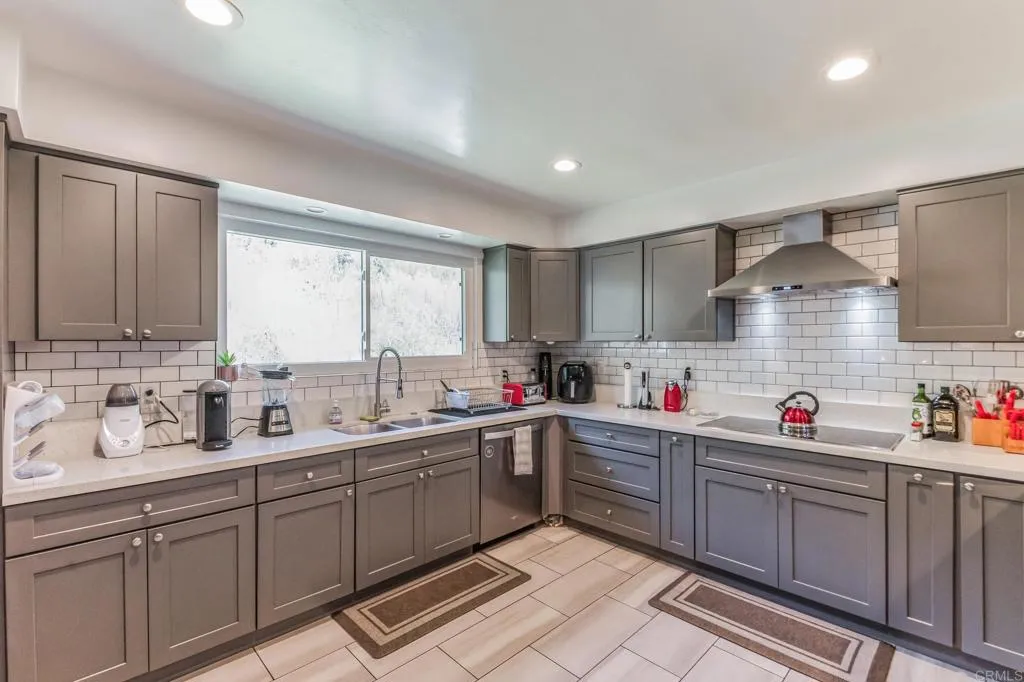 12456 Wildcat Canyon Road — photo