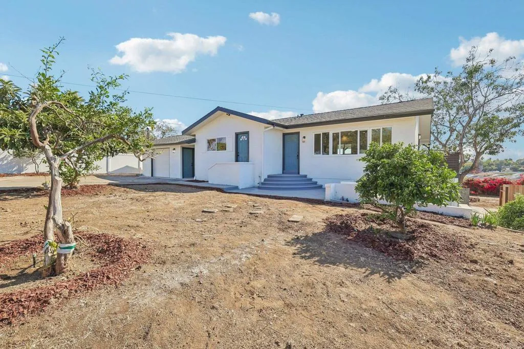 1477 Montgomery Drive — photo
