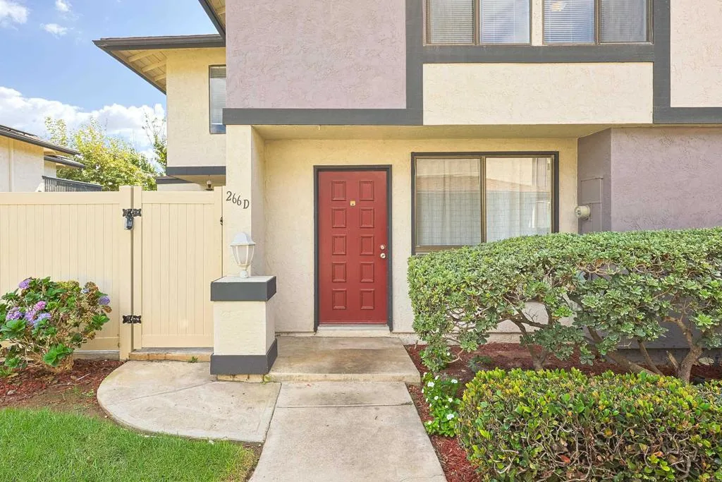 266 Rancho Drive Unit D — photo