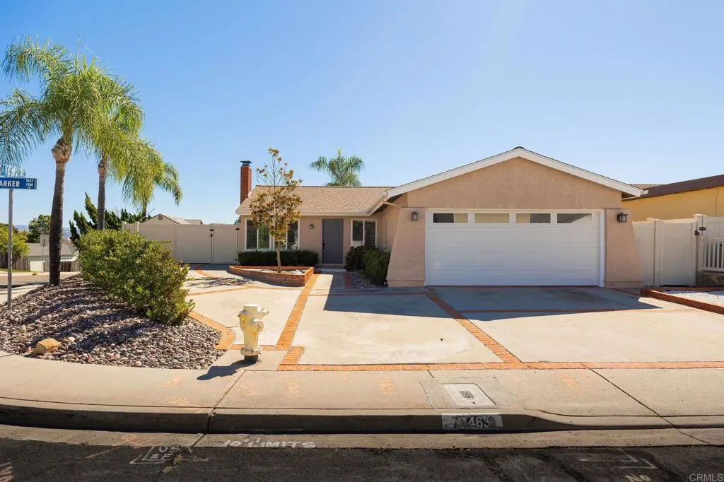 7463 Barker Way — photo