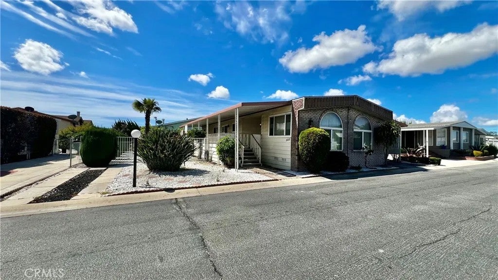1065 Lomita Blvd 127 — photo