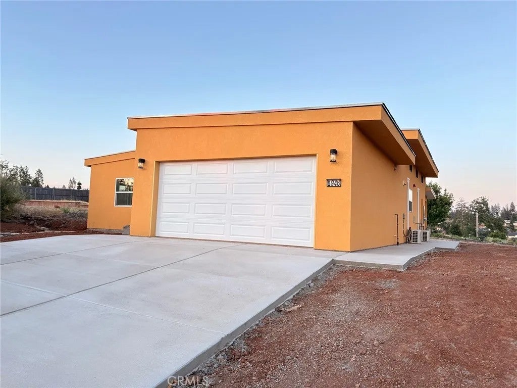 5946 Wagon Wheel Way — photo