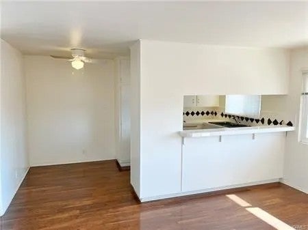 21006 Henrietta D — photo