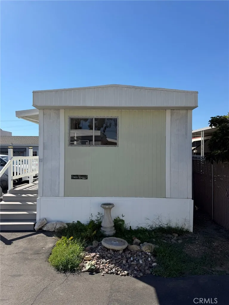 520 E Carson #15, Carson, CA 90745 — photo 3