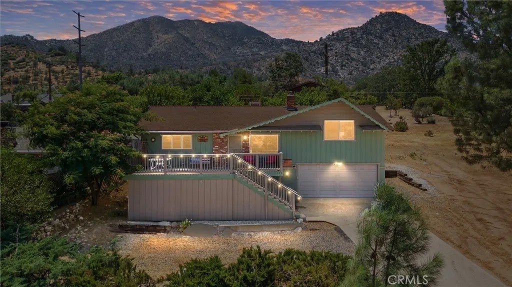 119 Pine Drive — photo