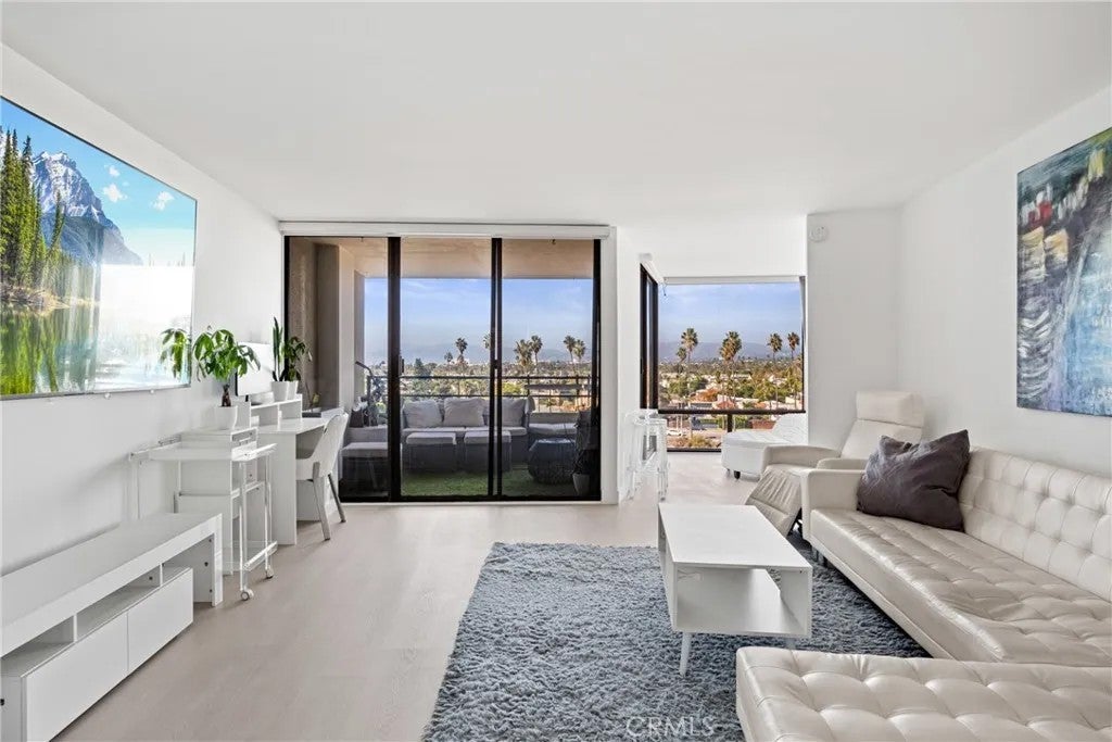 4265 Marina City Dr. 207 — photo
