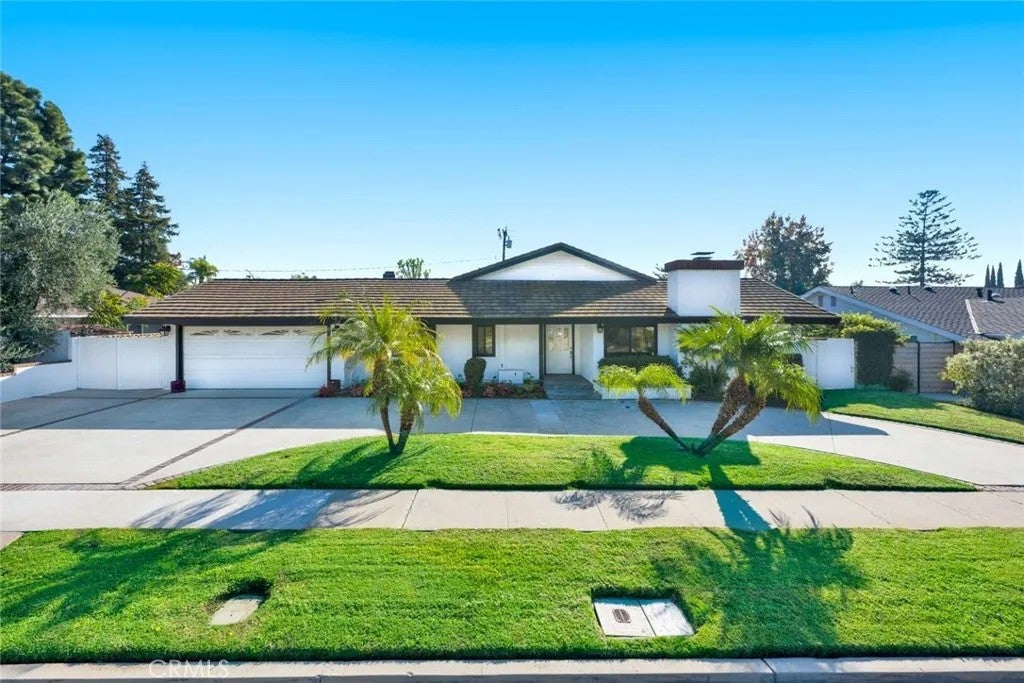 12312 Eveningside Drive — photo