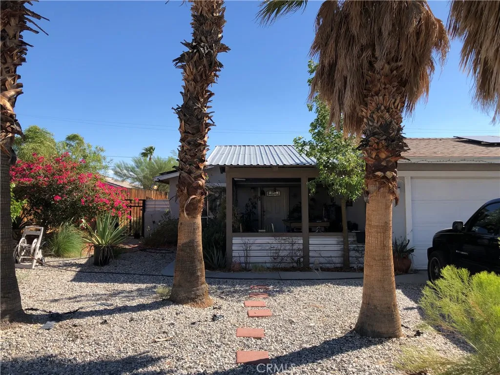66157 Avenida Cadena — photo