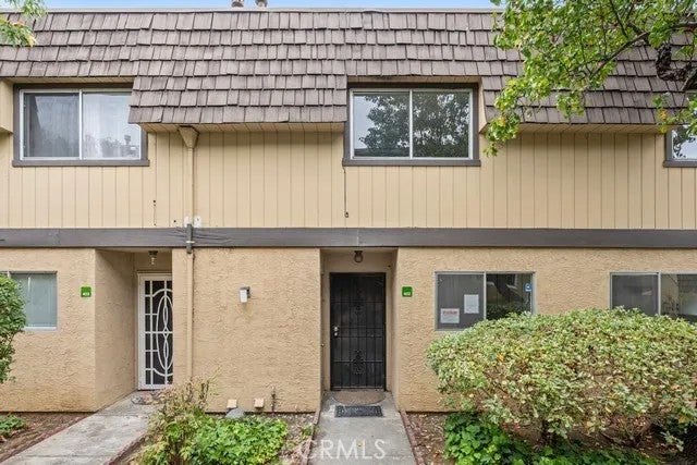 10401 Shaw — photo