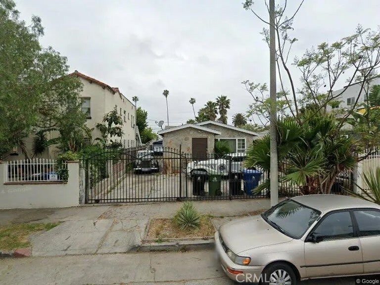1521 S Cloverdale — photo