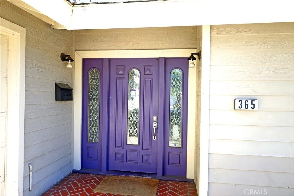 365 N Magnolia — photo